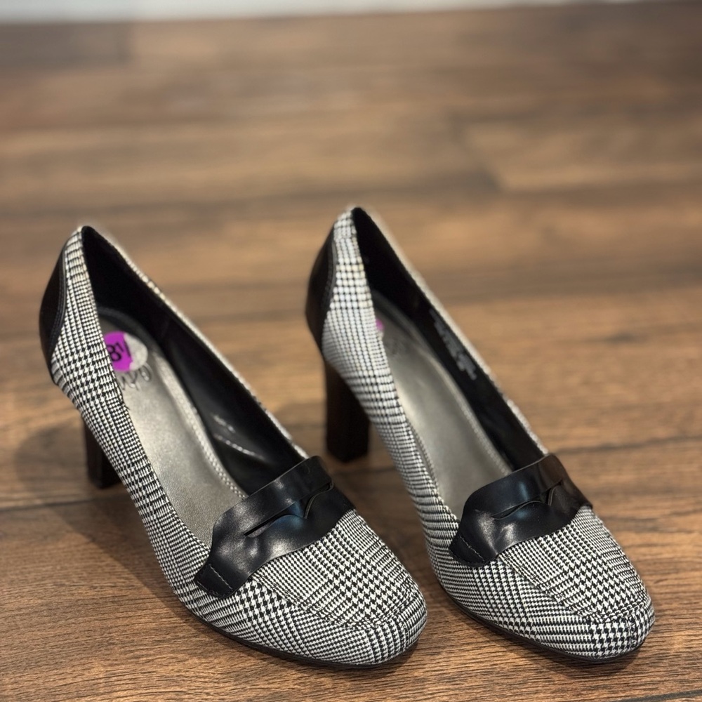 IMPO Black and White Women's Heels